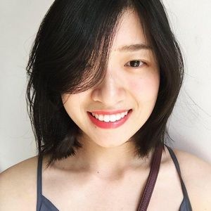 Meet your Posher, Iris